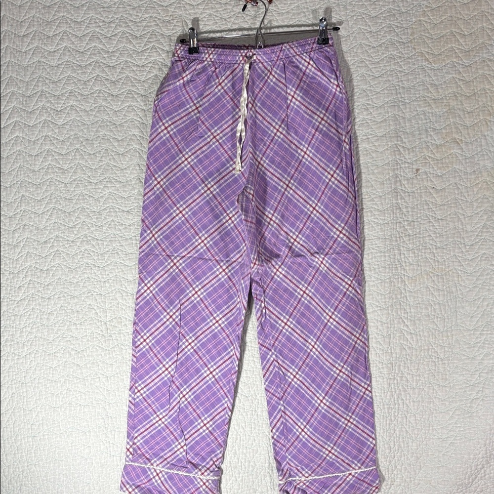 Disney Ivory Long Sleeve Top with Eeyore and flannel pants - Picture 7 of 9